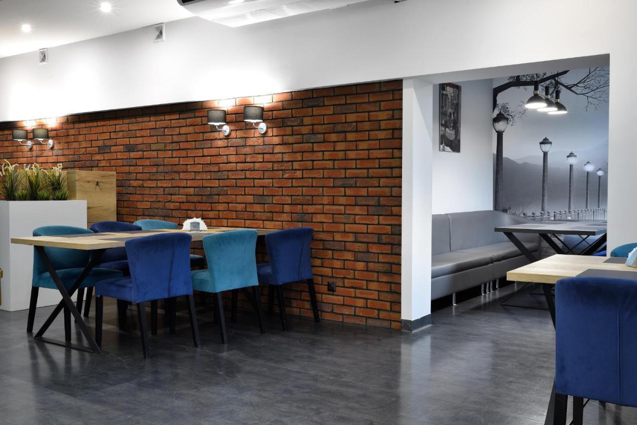 Hotel Agat Piotrków Trybunalski Eksteriør billede