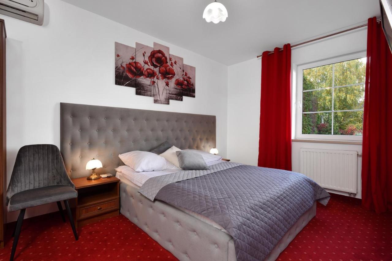 Hotel Agat Piotrków Trybunalski Eksteriør billede